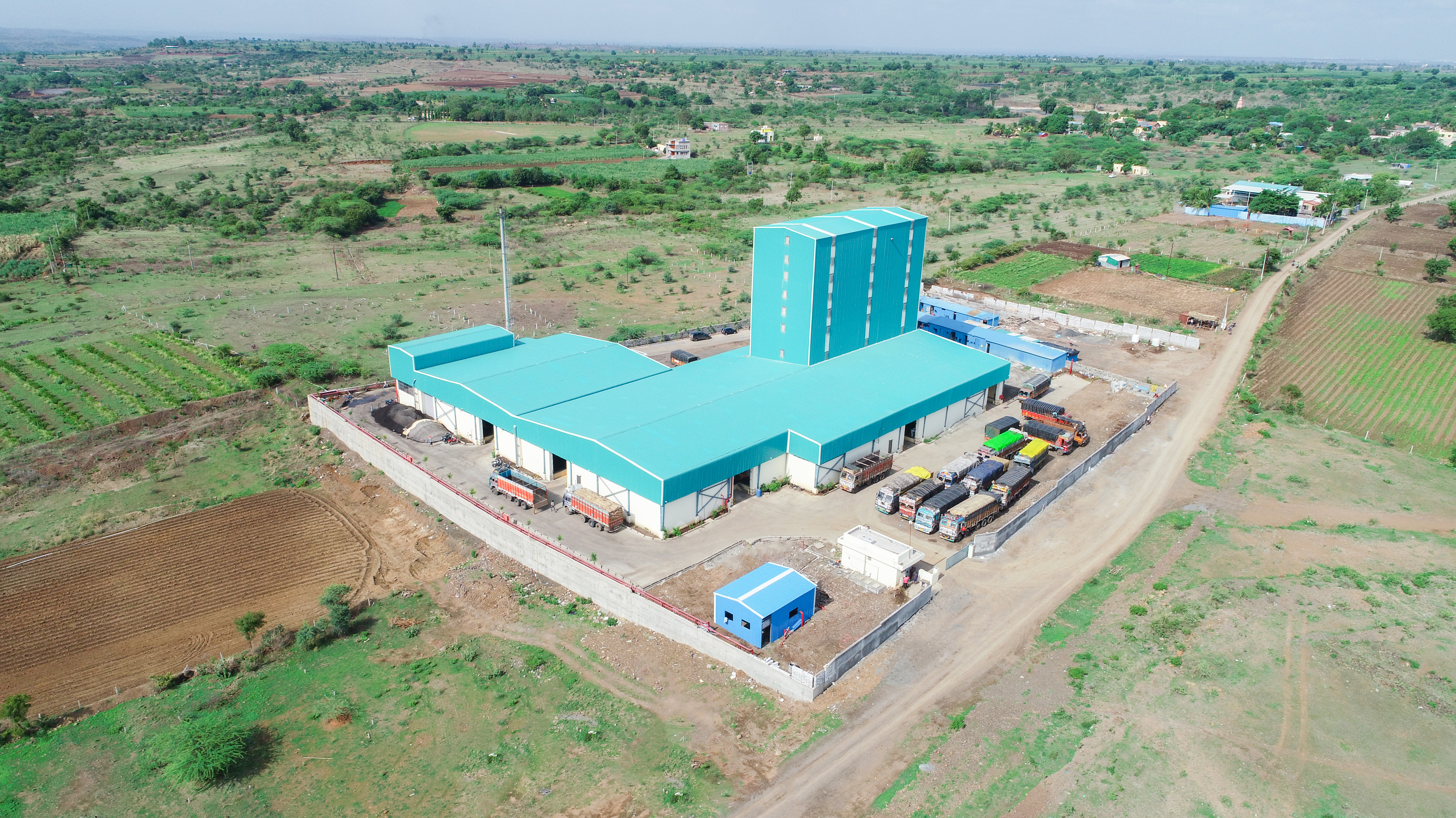 Siddhivinayak Poultry Breeding Farm & Hatcheries, Pune (Maharashtra)